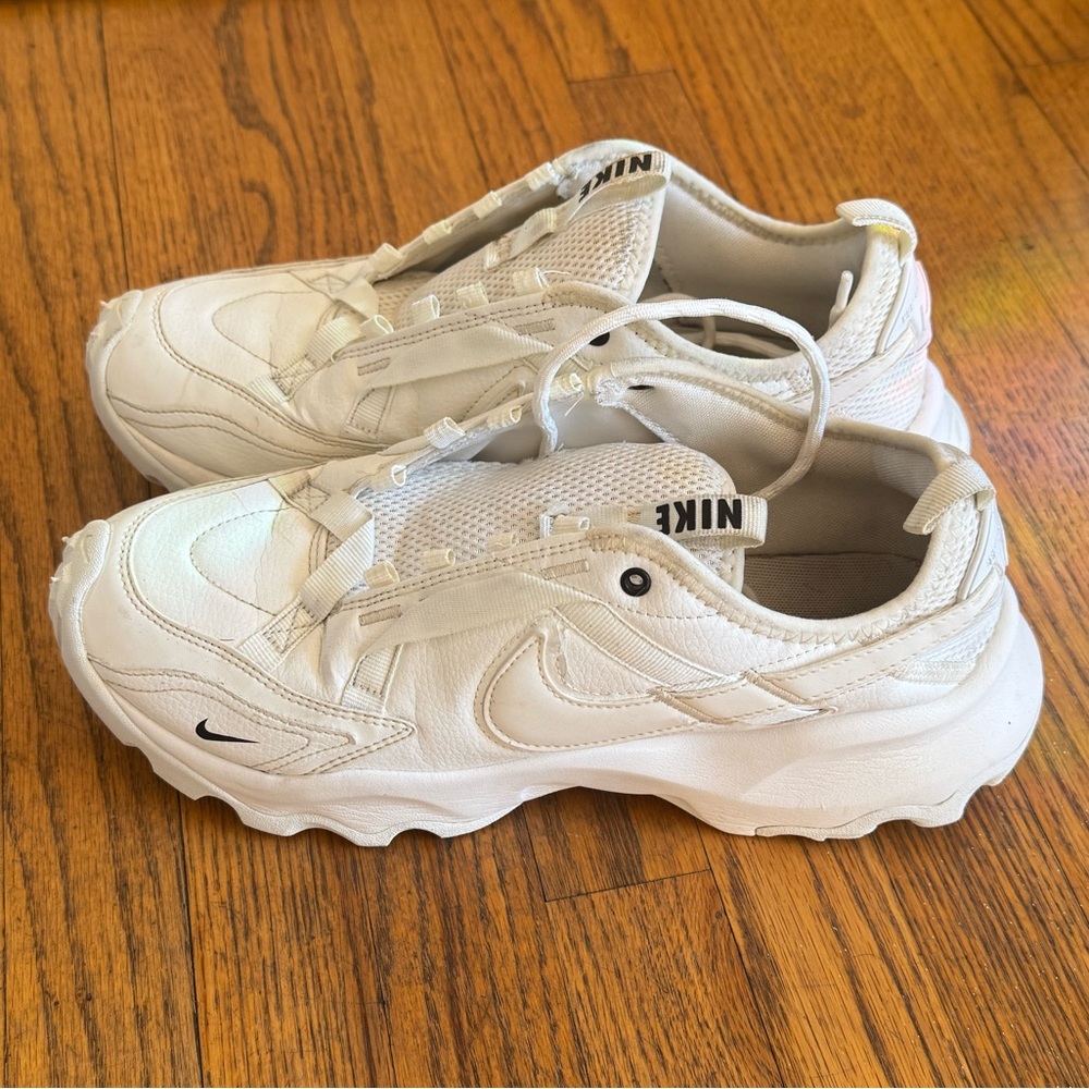 Nike TC 7900 White Chunky Sneaker
